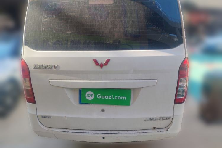 Used Wuling Rongguang V 2016 1.5L Standard Version Rear