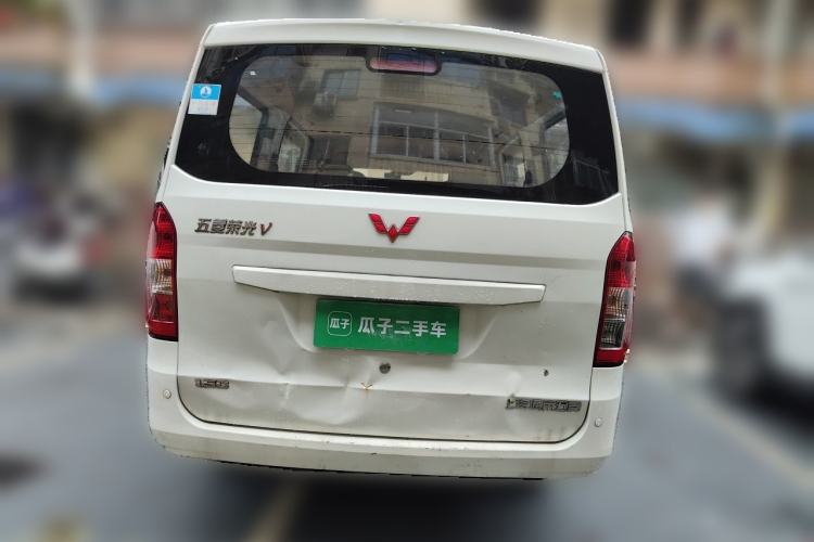Used Wuling Rongguang V 2016 1.5L Standard Version Rear