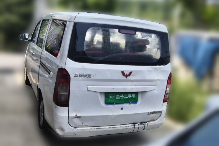 Used Wuling Rongguang V 2016 1.5L Standard Version Rear