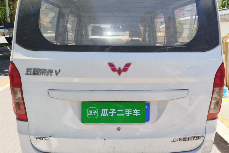 Used Wuling Rongguang V 2016 1.2L Standard Version Rear