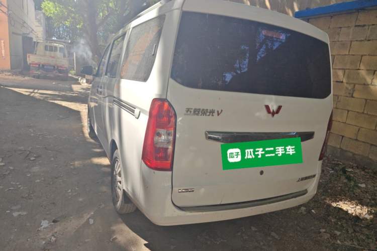 Used Wuling Rongguang V 2016 1.5L Standard Version Rear Left 45 Deg