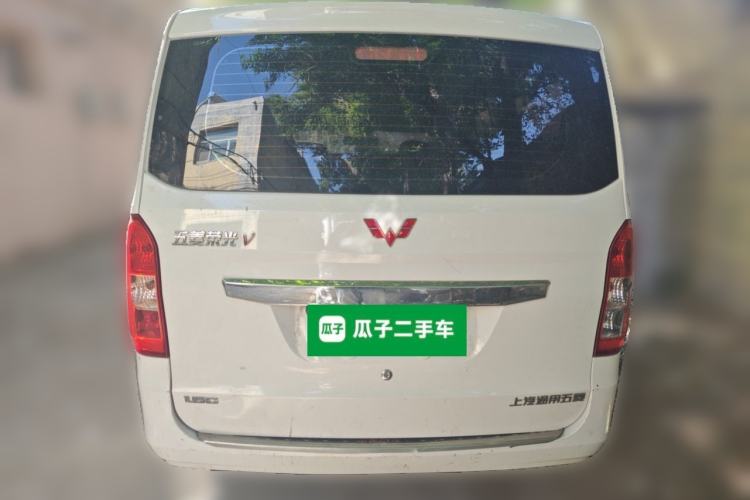 Used Wuling Rongguang V 2016 1.5L Standard Version Rear