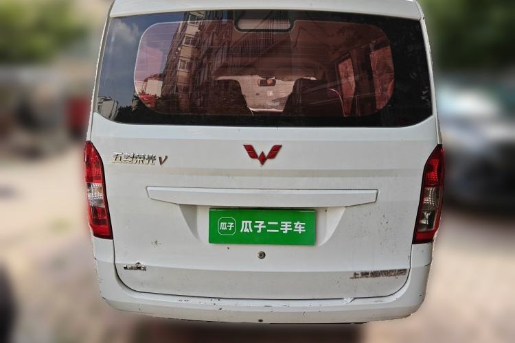 Used Wuling Rongguang V 2016 1.5L Standard Version Rear