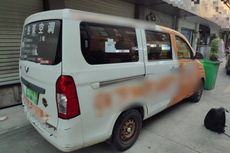 Used Wuling Rongguang V 2016 1.5L Practical Version Non-Power-Assisted Rear Right 45 Deg