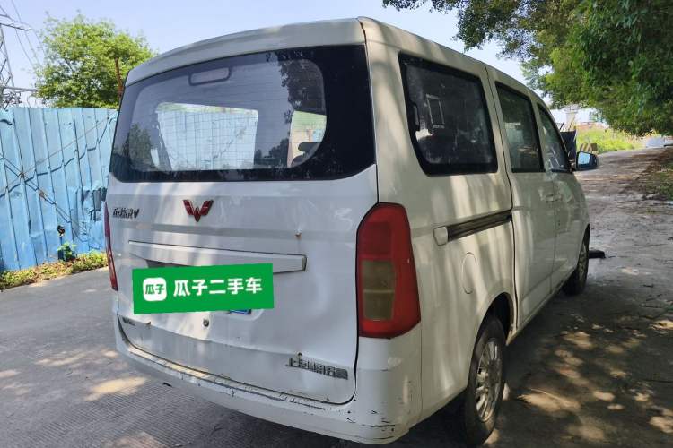 Used Wuling Rongguang V 2016 1.5L Standard Version Rear Right 45 Deg