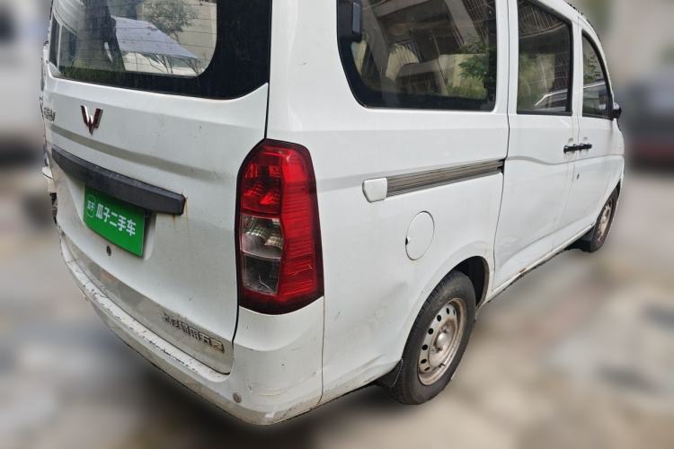 Used Wuling Rongguang V 2016 1.2L Practical Version Rear Right 45 Deg