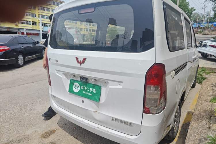 Used Wuling Rongguang V 2016 1.2L Practical Model Non-Power-Assisted Rear Right 45 Deg