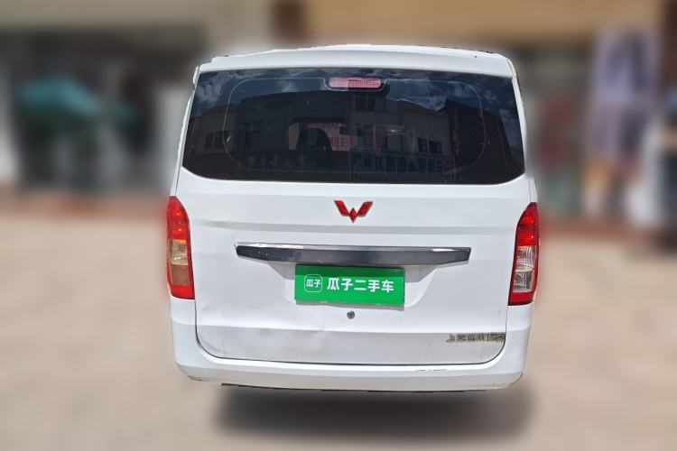 Used Wuling Rongguang V 2016 1.5L Practical Version Non-Power-Assisted Rear