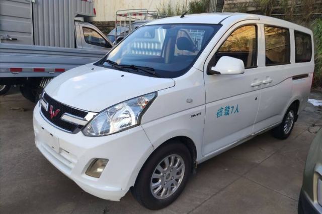 Used Wuling Rongguang V 2016 1.5L Standard Version