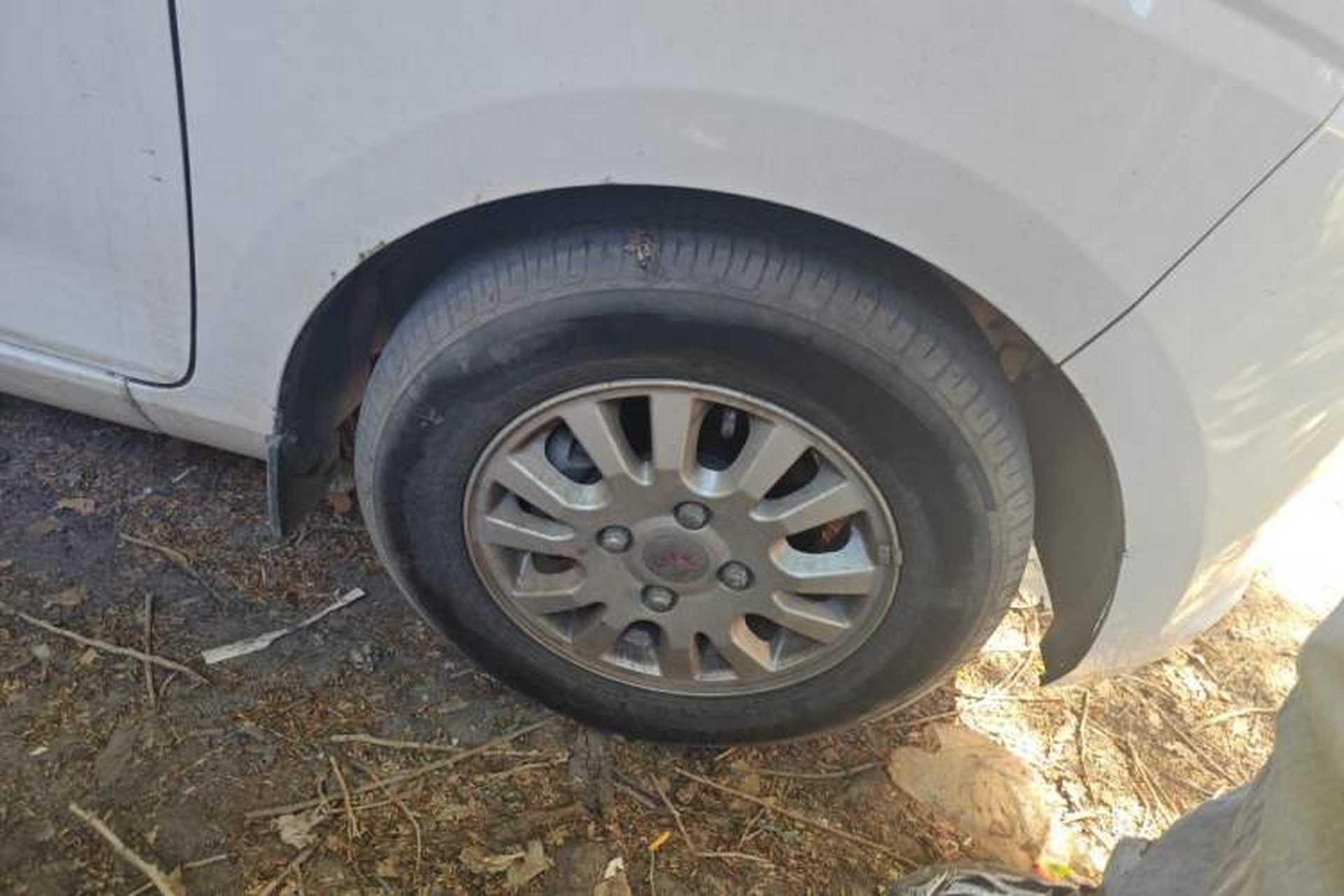 Used Wuling Rongguang V 2016 1.5L Standard Version Right Front Wheel Hub