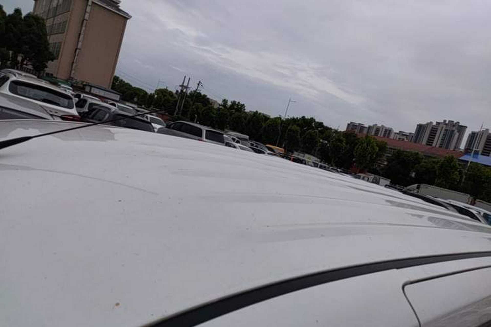 Used Wuling Rongguang V 2016 1.2L Practical Version Roof
