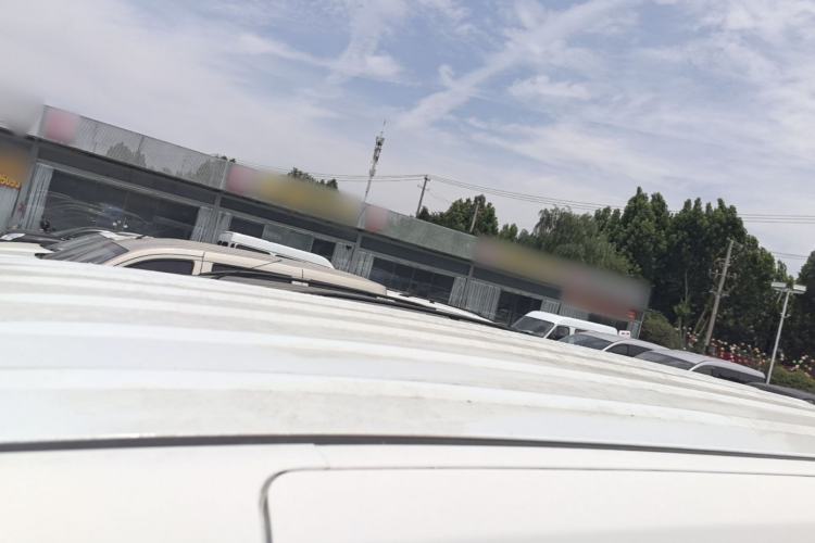 Used Wuling Rongguang V 2016 1.5L Practical Version Non-Power-Assisted Roof