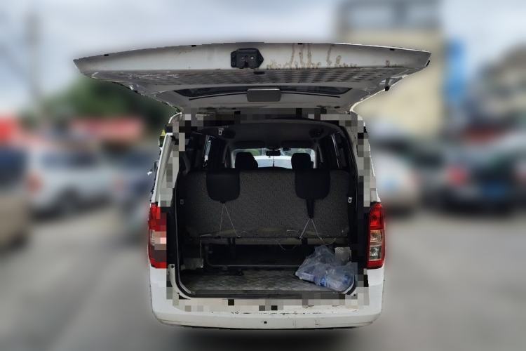 Used Wuling Rongguang V 2016 1.5L Practical Version Trunk