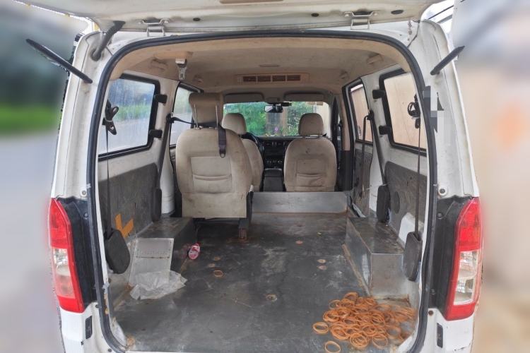 Used Wuling Rongguang V 2016 1.5L Standard Version Trunk