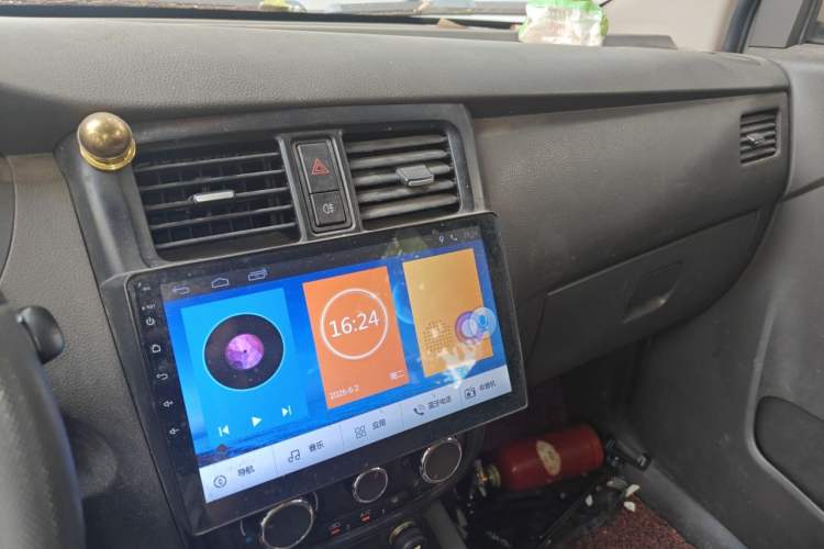 Used Wuling Rongguang V 2016 1.5L Standard Version Audio And AC Panel