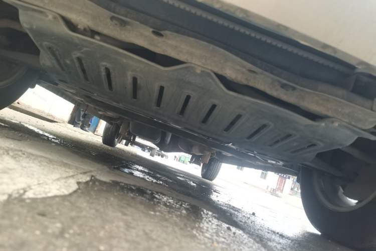 Used Wuling Rongguang V 2016 1.5L Standard Version Chassis Front
