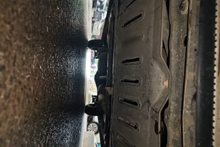 Used Wuling Rongguang V 2016 1.5L Practical Version Chassis Front