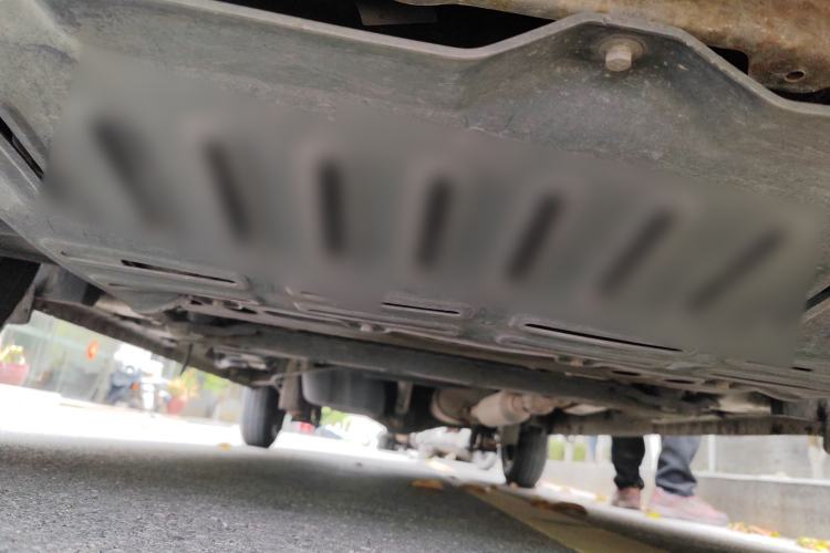 Used Wuling Rongguang V 2016 1.5L Standard Version Chassis Front