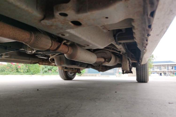 Used Wuling Rongguang V 2016 1.5L Standard Version Chassis Front Left