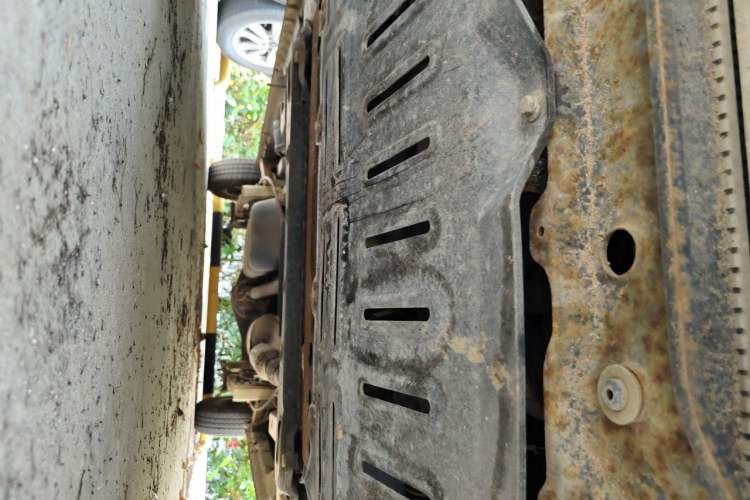 Used Wuling Rongguang V 2016 1.5L Standard Version Chassis Front
