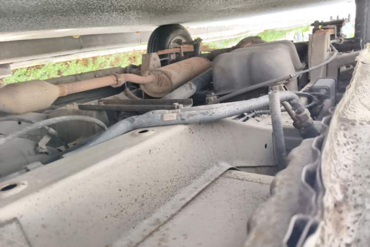 Used Wuling Rongguang V 2016 1.2L Standard Version Chassis Front Right