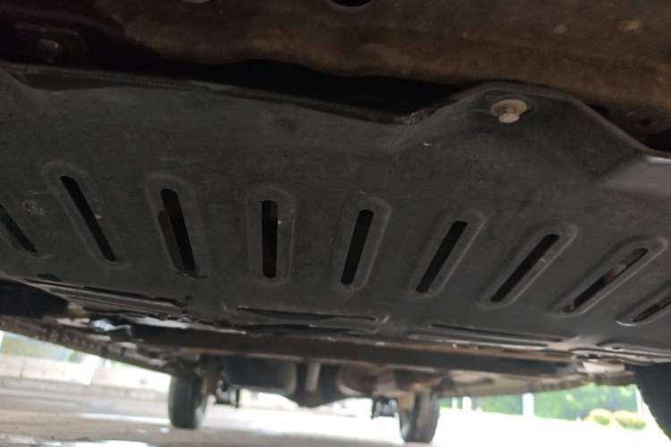 Used Wuling Rongguang V 2016 1.5L Standard Version Chassis Front