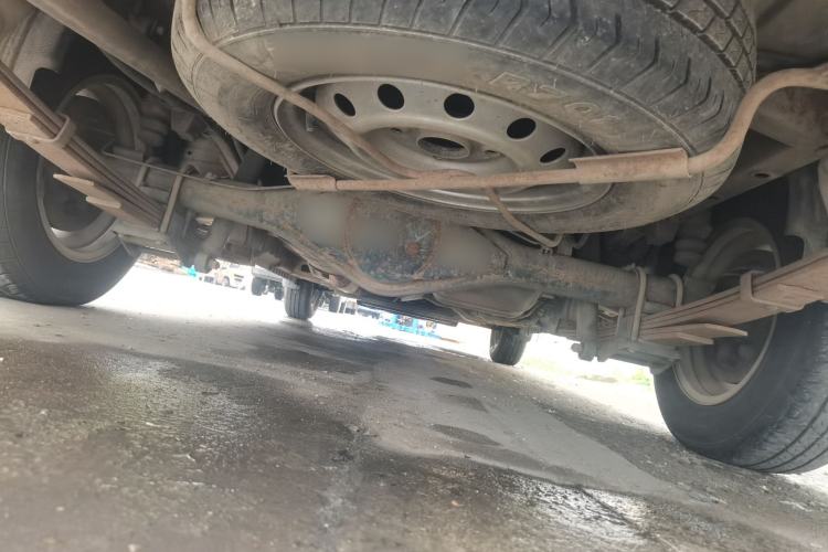 Used Wuling Rongguang V 2016 1.5L Standard Version Chassis Rear