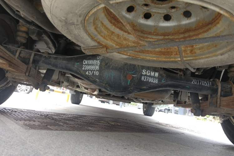 Used Wuling Rongguang V 2016 1.5L Standard Version Chassis Rear
