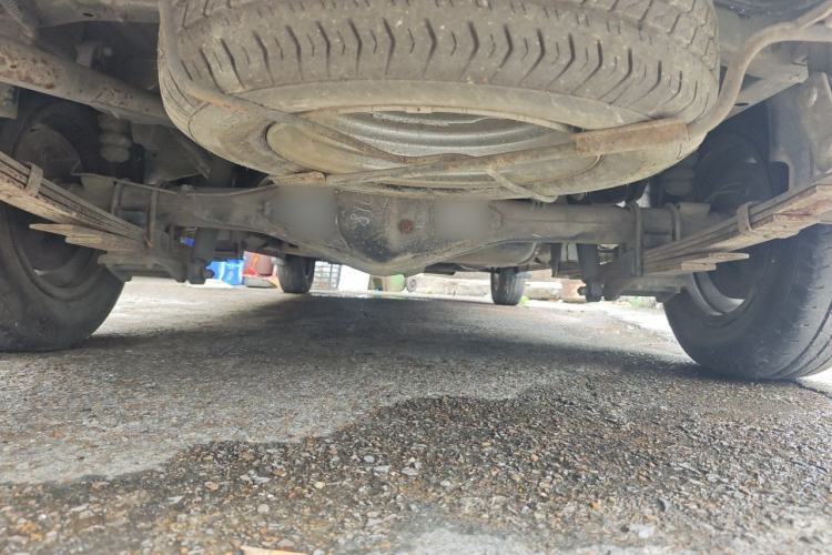 Used Wuling Rongguang V 2016 1.5L Standard Version Chassis Rear