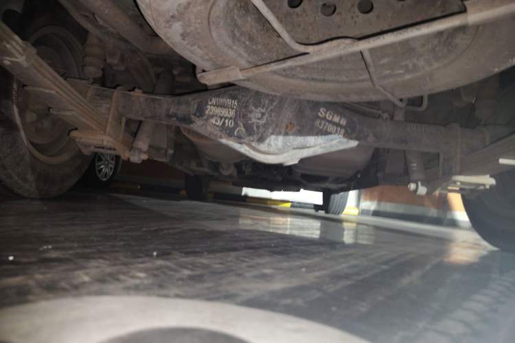 Used Wuling Rongguang V 2016 1.5L Standard Version Chassis Rear