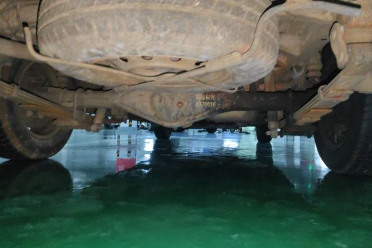 Used Wuling Rongguang V 2016 1.5L Standard Version Chassis Rear