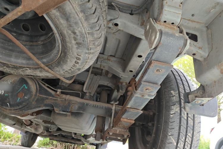 Used Wuling Rongguang V 2016 1.2L Practical Version Chassis Rear Right