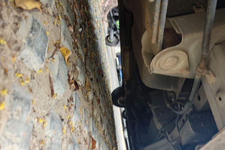Used Wuling Rongguang V 2016 1.5L Standard Version Chassis Rear Right