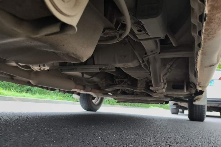 Used Wuling Rongguang V 2016 1.5L Standard Version Chassis Rear Right