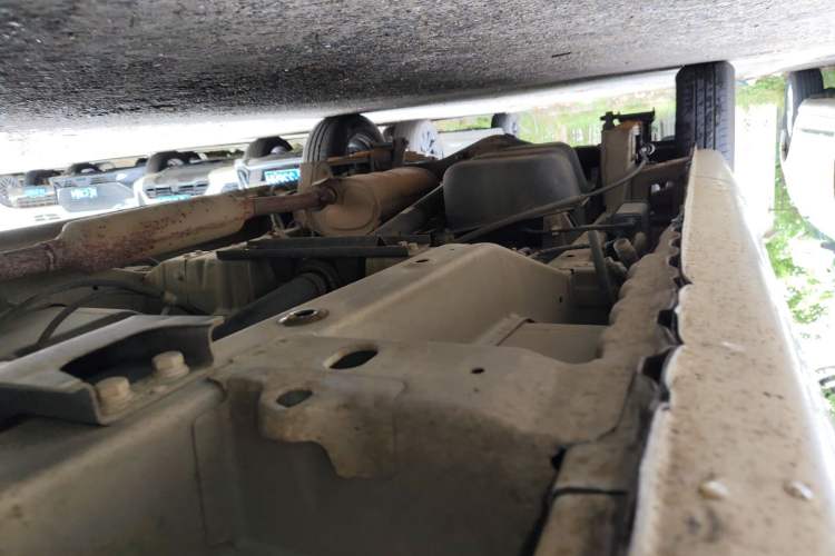 Used Wuling Rongguang V 2016 1.5L Standard Version Chassis Rear Right