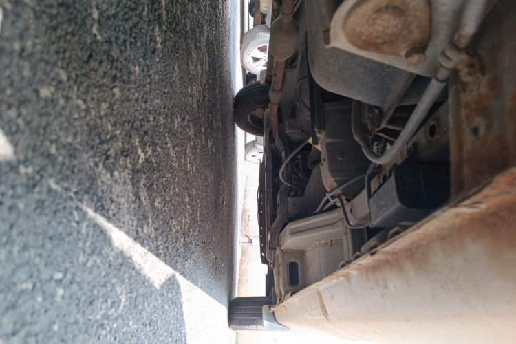 Used Wuling Rongguang V 2016 1.2L Practical Version Chassis Rear Right