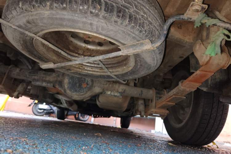Used Wuling Rongguang V 2016 1.2L Standard Version Chassis Rear