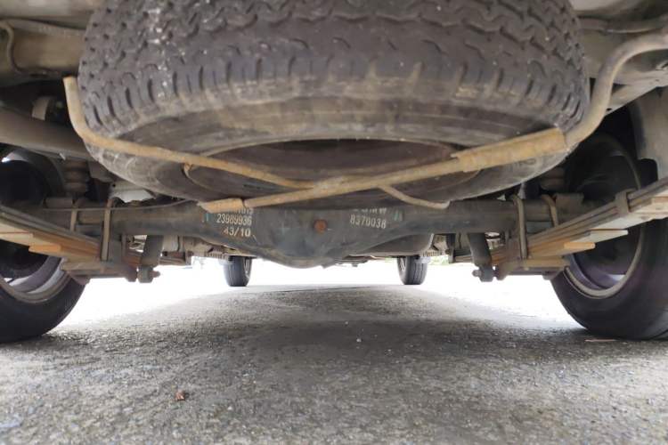 Used Wuling Rongguang V 2016 1.5L Standard Version Chassis Rear