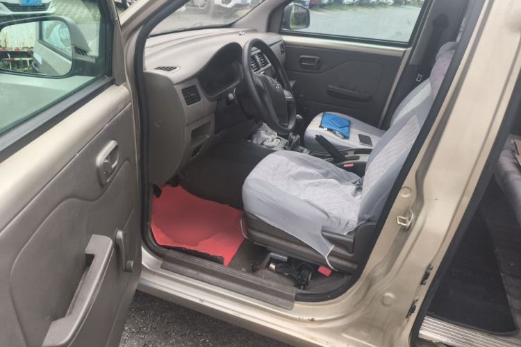 Used Wuling Rongguang V  Driver Seat