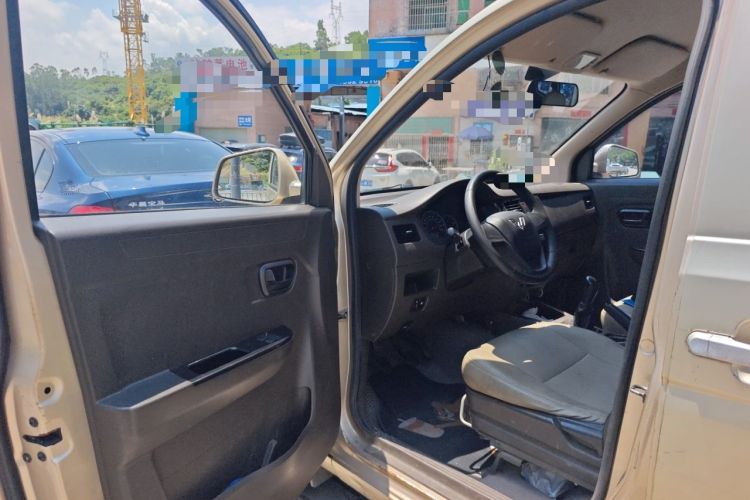 Used Wuling Rongguang V 2016 1.5L Standard Version Driver Seat