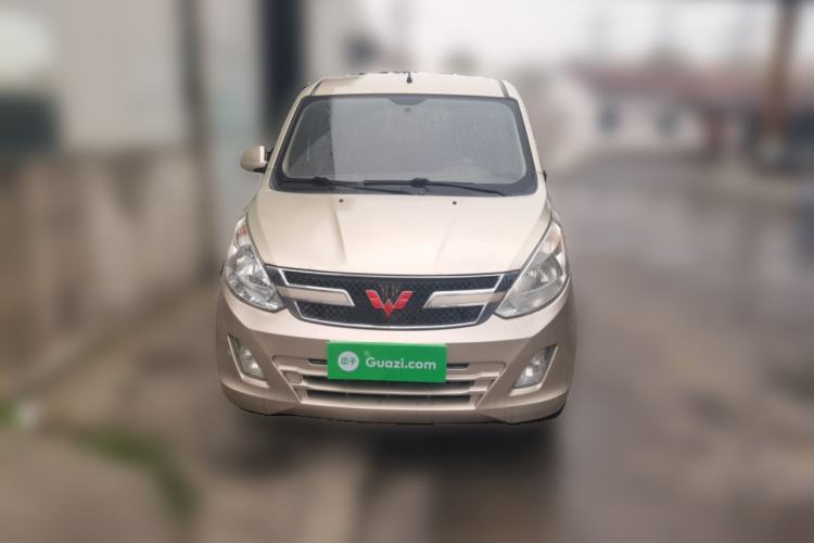 Used Wuling Rongguang V 2016 1.5L Standard Version Front