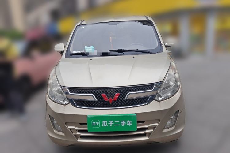 Used Wuling Rongguang V 2016 1.5L Standard Version Front