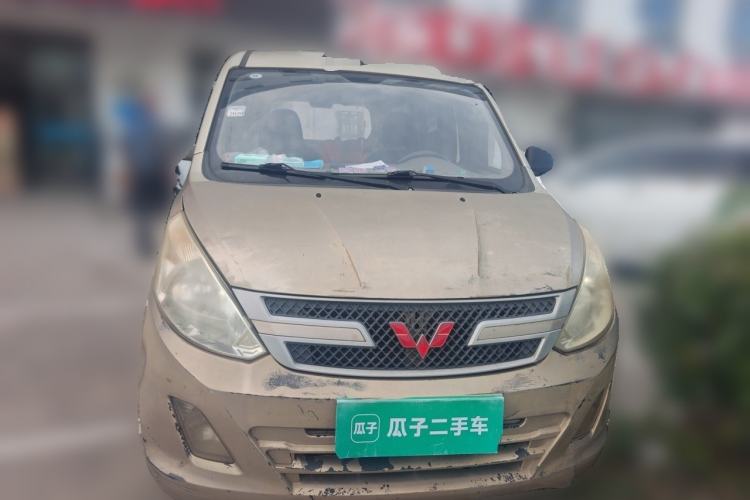 Used Wuling Rongguang V 2016 1.2L Practical Model Non-Power-Assisted Front