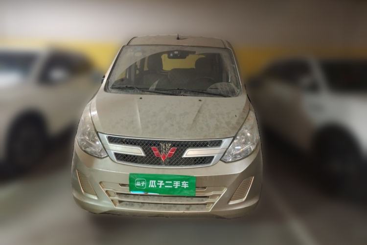 Used Wuling Rongguang V 2016 1.5L Practical Version Non-Power-Assisted Front