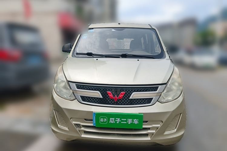 Used Wuling Rongguang V 2016 1.5L Practical Version Front