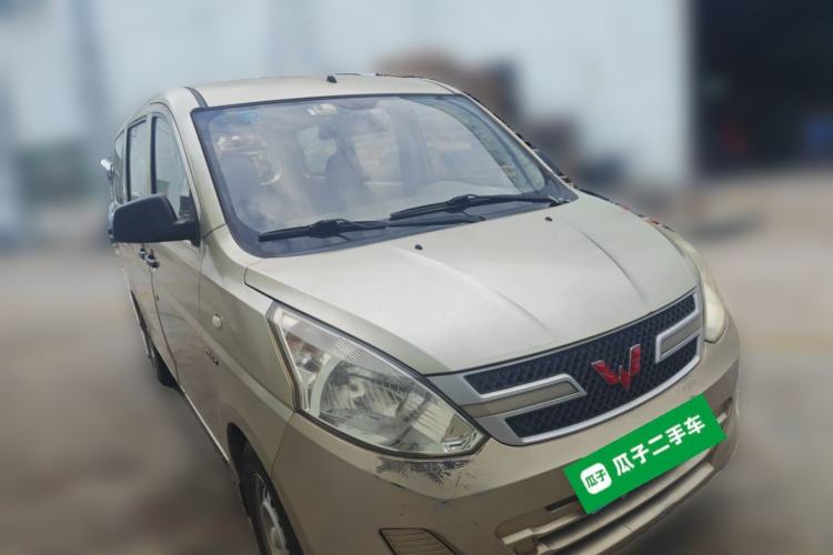 Used Wuling Rongguang V 2016 1.5L Practical Version Non-Power-Assisted Front Right 45 Deg