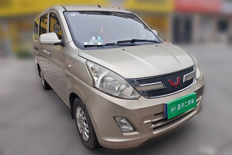 Used Wuling Rongguang V 2016 1.5L Standard Version Front Right 45 Deg