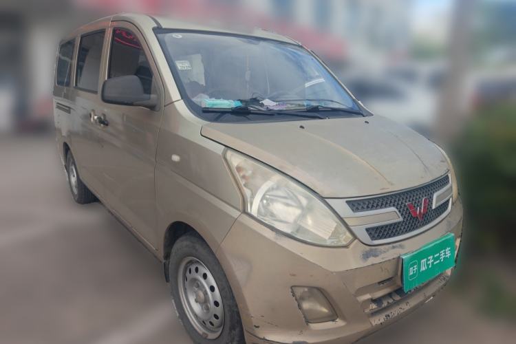 Used Wuling Rongguang V 2016 1.2L Practical Model Non-Power-Assisted Front Right 45 Deg
