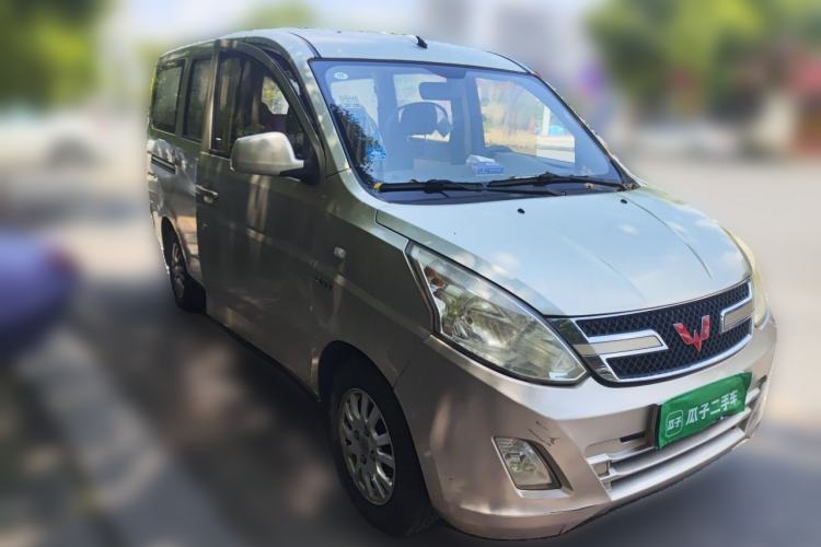 Used Wuling Rongguang V 2016 1.5L Practical Version Non-Power-Assisted Front Right 45 Deg