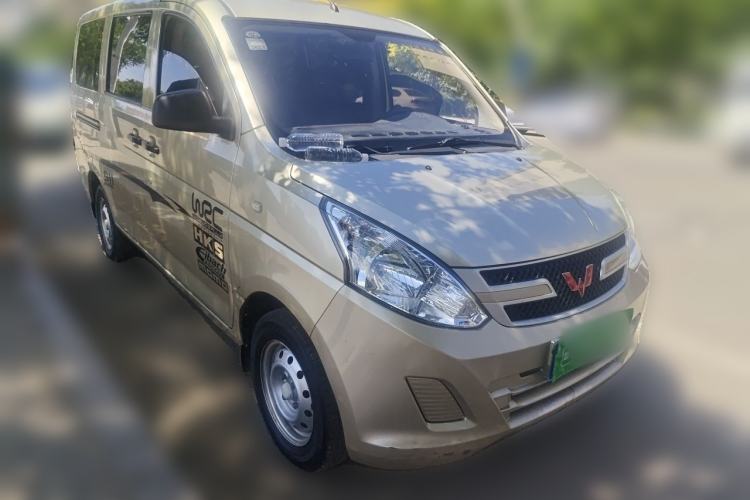 Used Wuling Rongguang V 2016 1.2L Practical Model Non-Power-Assisted Front Right 45 Deg